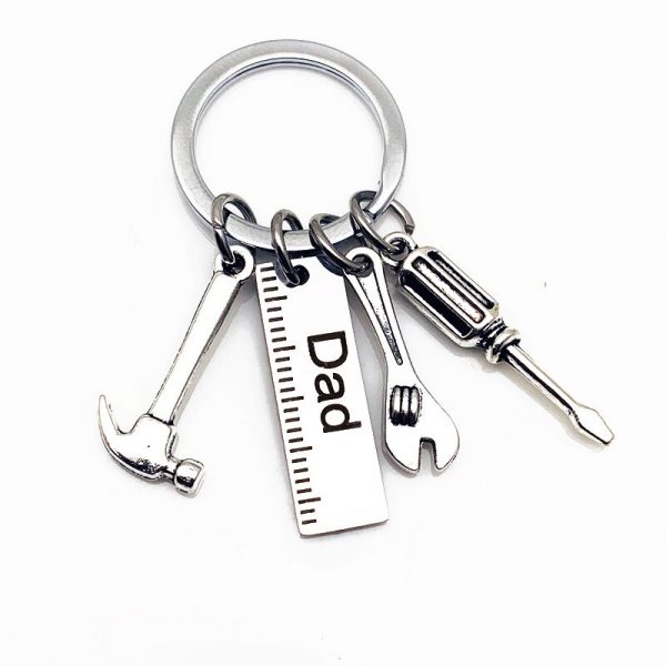 Dad Letters Keychains Creative Hammer Screwdriver Wrench Keyring Handbag Decor Tassel Hanging Pendant Father's Day Gifts 1