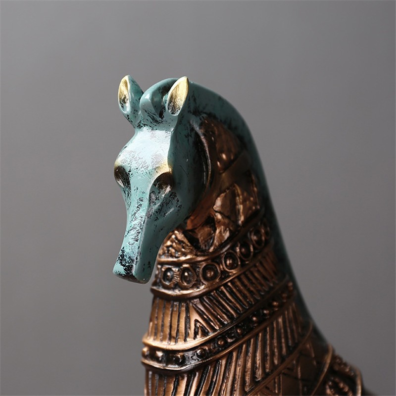 Retro Bronze Horse Nostalgic Home Decoration Resin Horse Statue Animal Resin Ornaments Wear Armor Horse 5